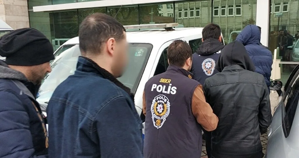 Samsun'da Yasa dışı bahisten 3 kişiye adli kontrol