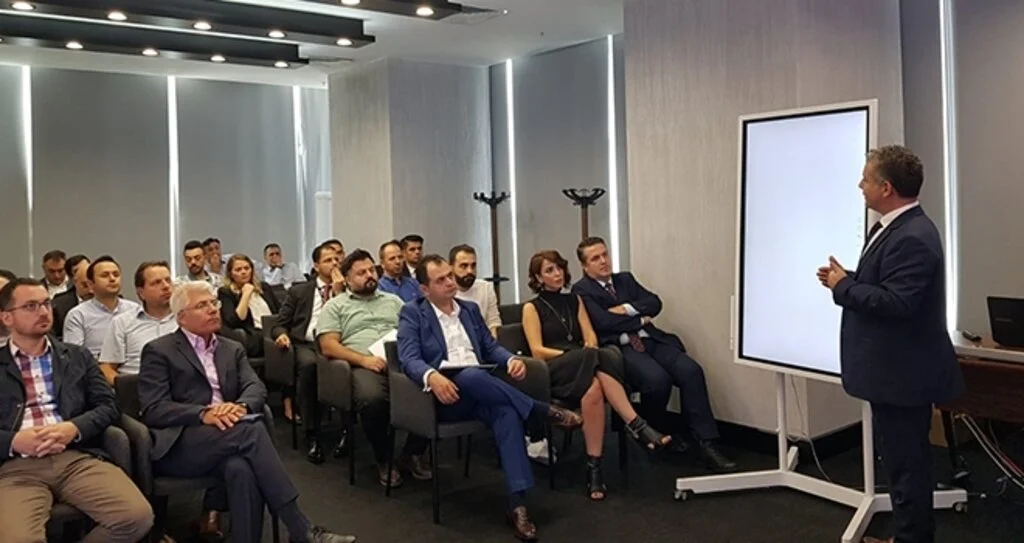 Samsung İnovasyon Merkezi’nde Belediyelerin Dijital Dönüşümü Masaya Yatırıldı