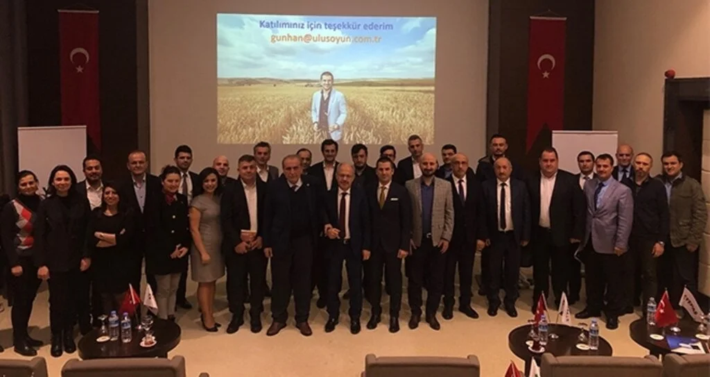 Ulusoy ailesi YEPAŞ çalışanlarıyla buluştu