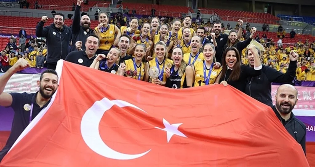 VakıfBank, şampiyon apoletiyle Dünya Şampiyonası'nda sahne alıyor