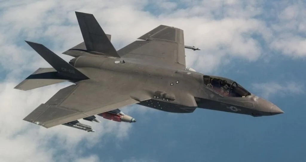 ABD'den Singapur'a 12 F-35B savaş uçağı satışına onay
