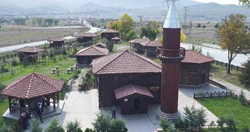 Ambarköy Taş Duvarla Çevrilecek 