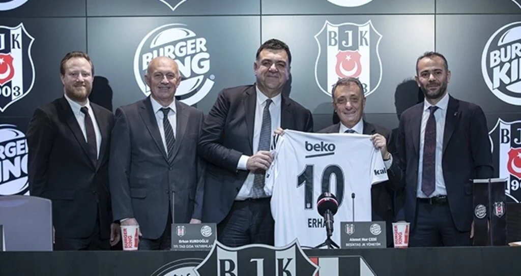 Beşiktaş Taraftarı, Kulübüne Burger King Menüleriyle Destek Olacak