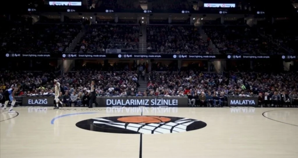 Cedi Osman'ın takımı Cavaliers'tan Elazığ ve Malatya'ya anlamlı destek