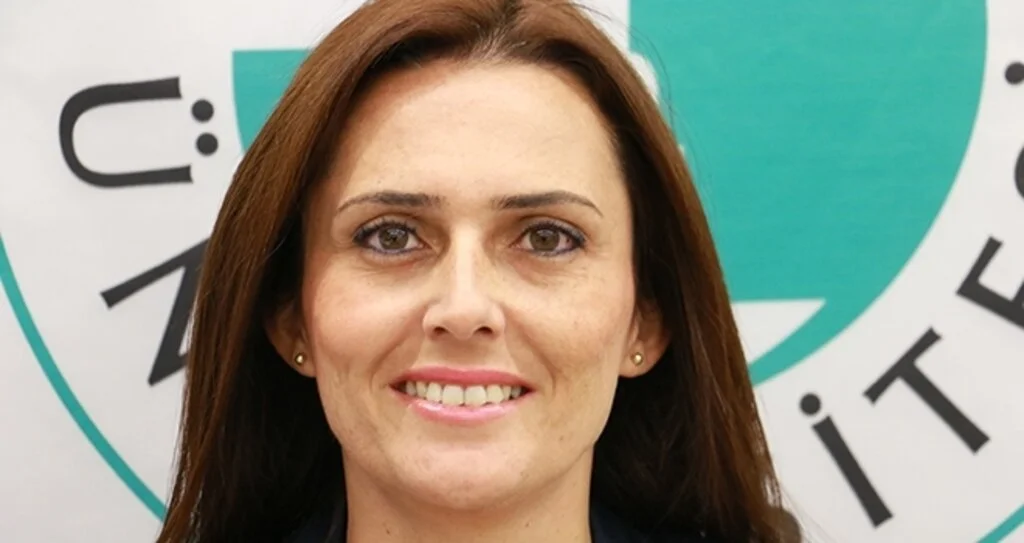 Çocuklara içerik üretimi baskısı!  Sanal dünyada çocuk emeği sömürüsüne dikkat!
