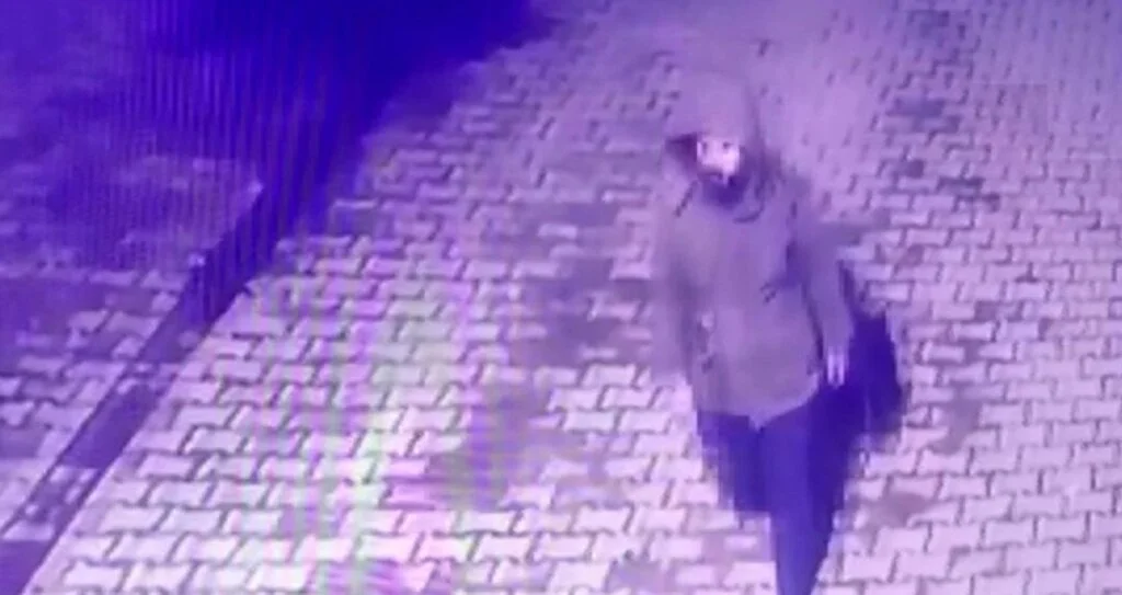 Deprem sonrası eline aldığı bıçakla 160 aracın lastiğini patlattı
