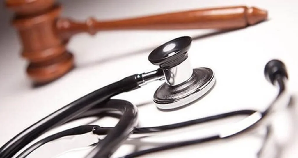 Doktor Hatası ve Malpraktis Konusunda Hasta Bilinci Artırılmalı