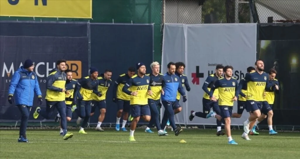 Fenerbahçe Trabzonspor'a konuk olacak