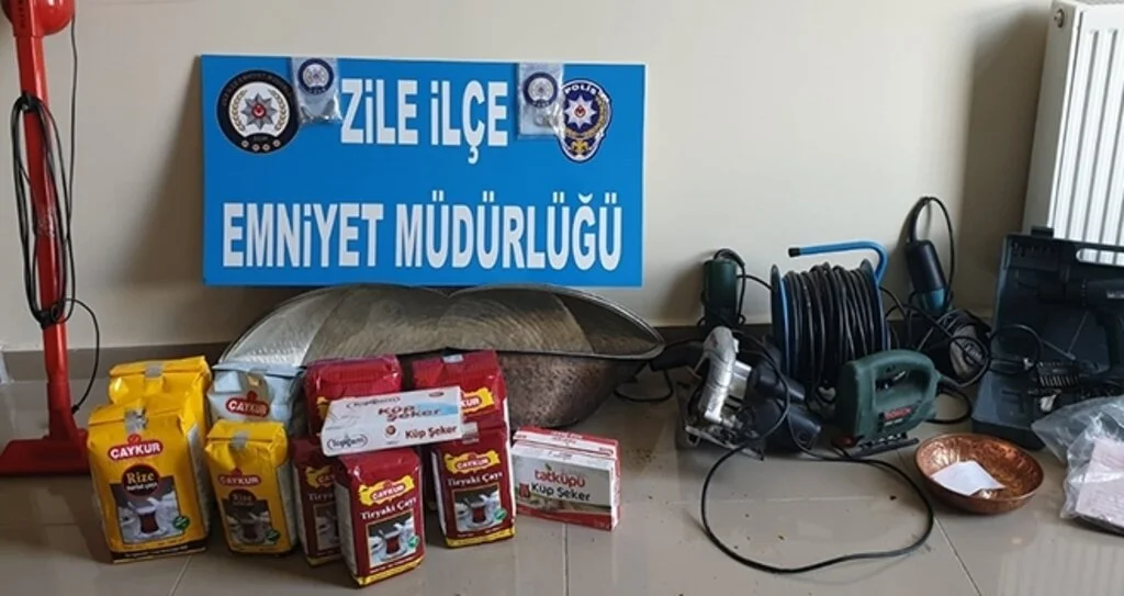 Hırsızlar çay ve şekerde çalmışlar 