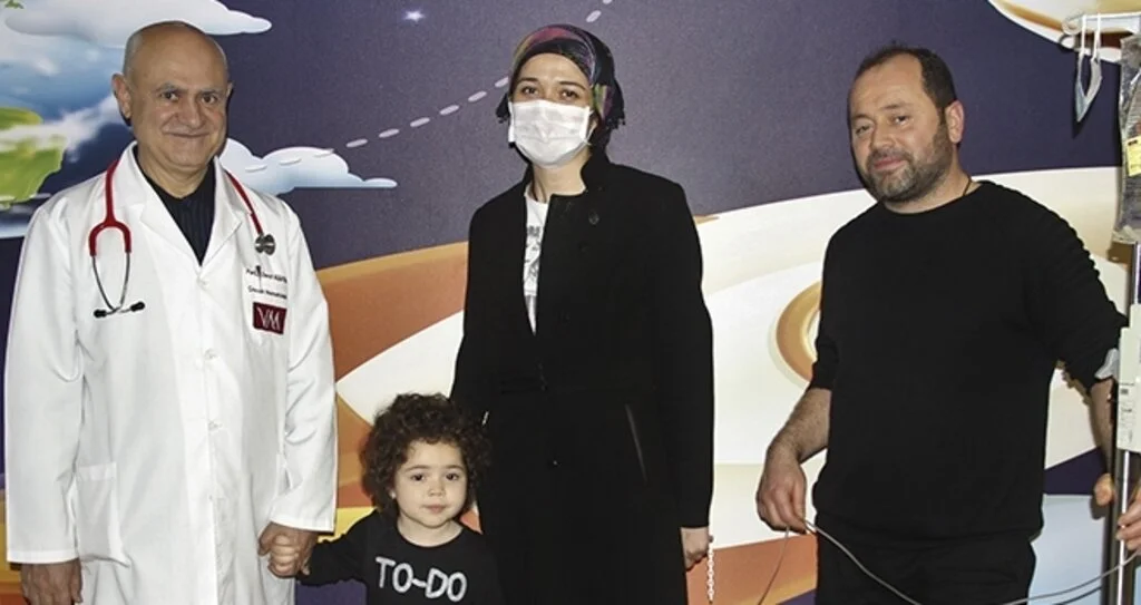 Kardeşinden Aldığı İlikle Hayata Tutundu