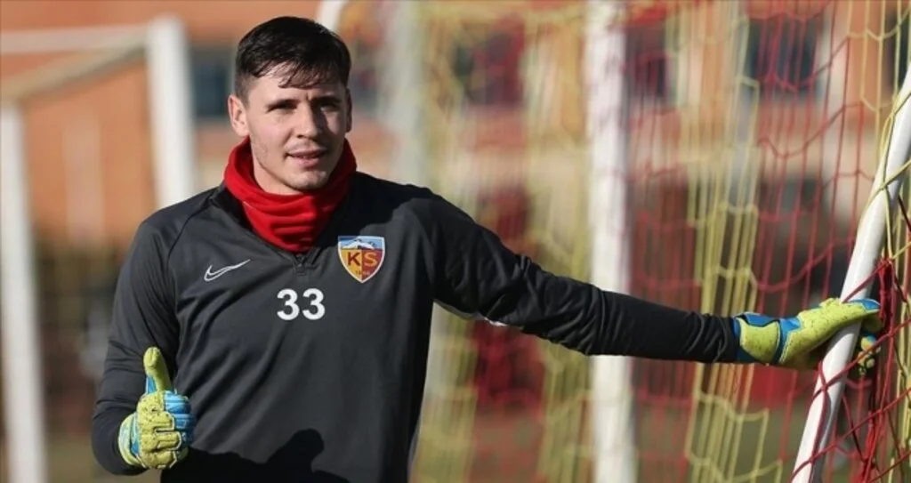 Kayserispor'un kalecisi Lung: Romanya'da Atatürk gibi bir liderimiz olmadı