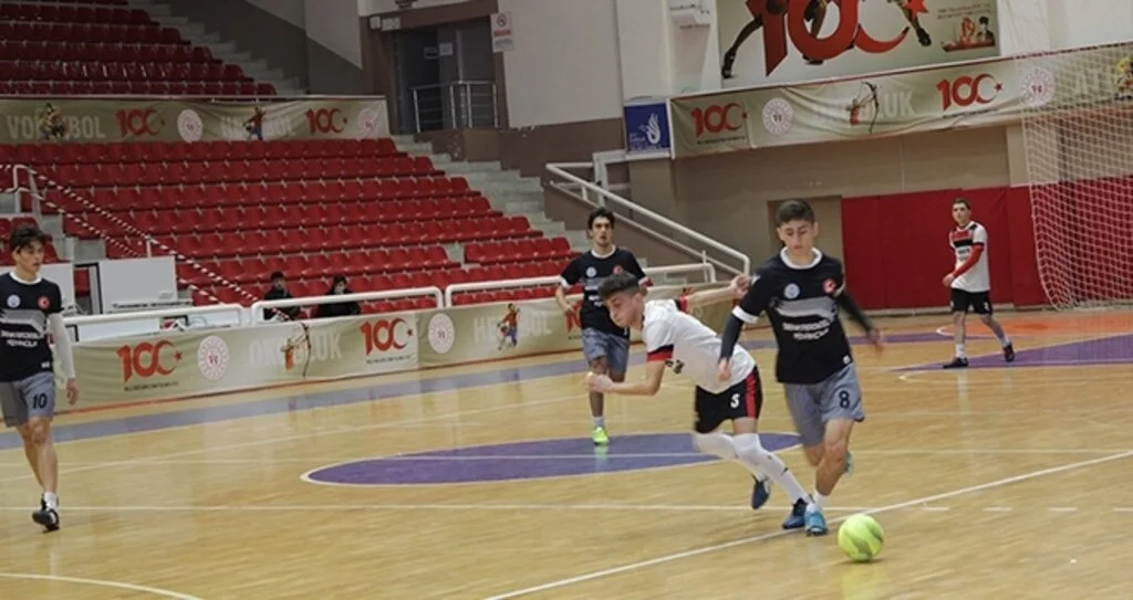 Kritik Maç Onur Ateş'in