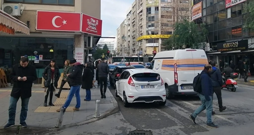 Manisa’nın Kırkağaç ilçesinde 4,8 büyüklüğünde deprem