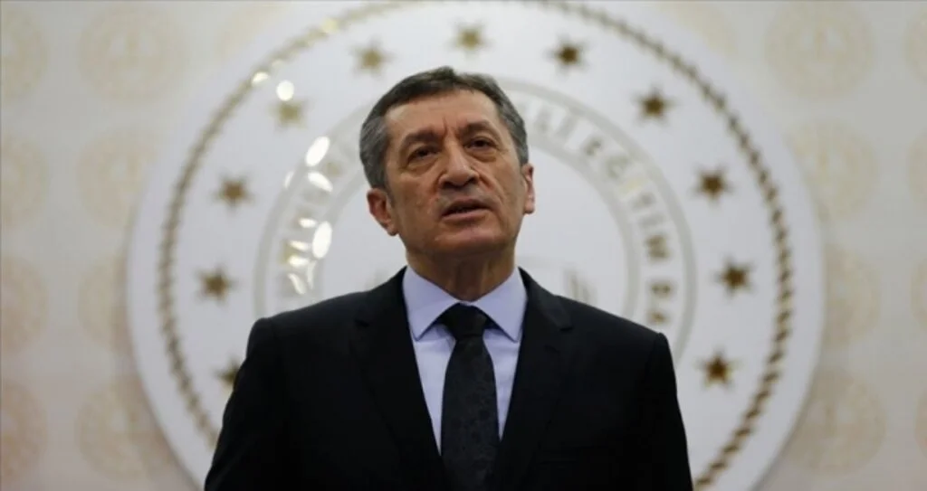 Milli Eğitim Bakanı Selçuk: Elazığ'daki okullarda incelemeler sürüyor