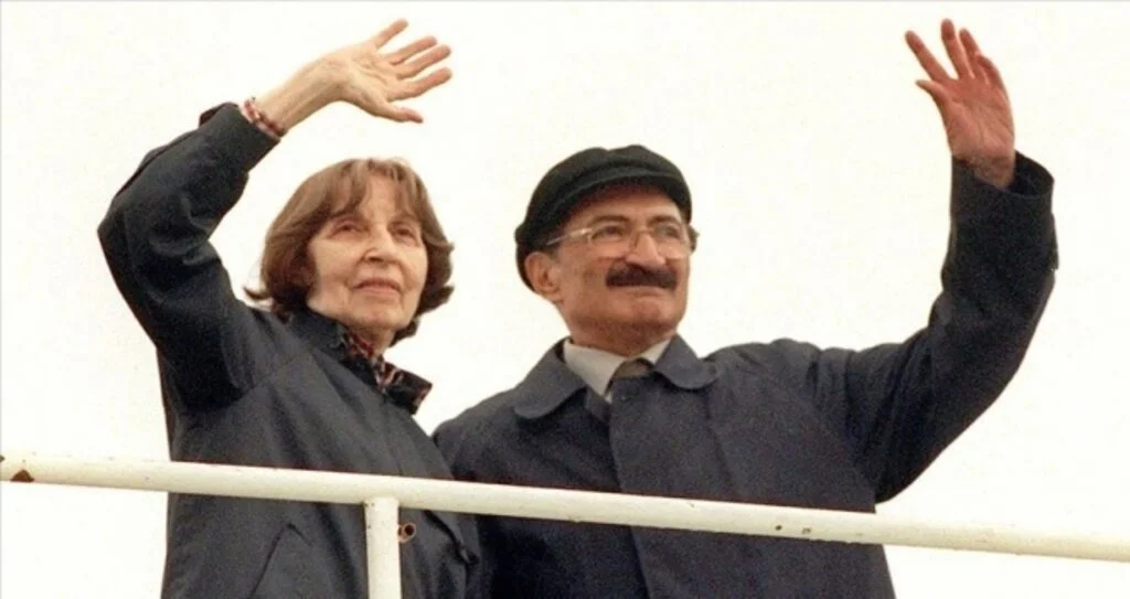 Rahşan Ecevit Devlet Mezarlığı'na defnedilecek