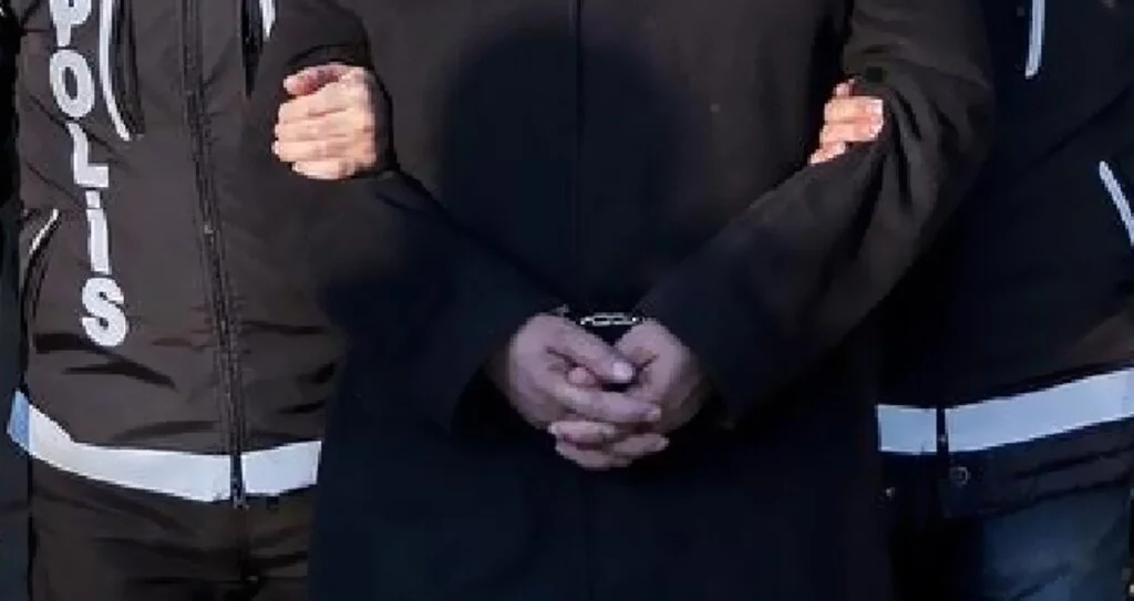 Samsun'da FETÖ'nün mahrem yapılanmasına baskın