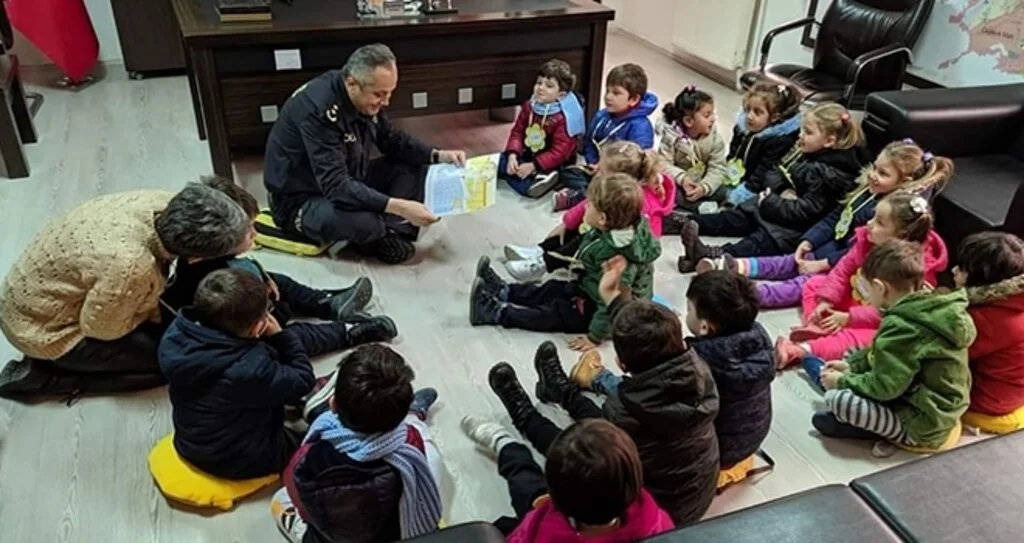 Samsun'da Polis Müdüründen Alkışlanacak Hareket