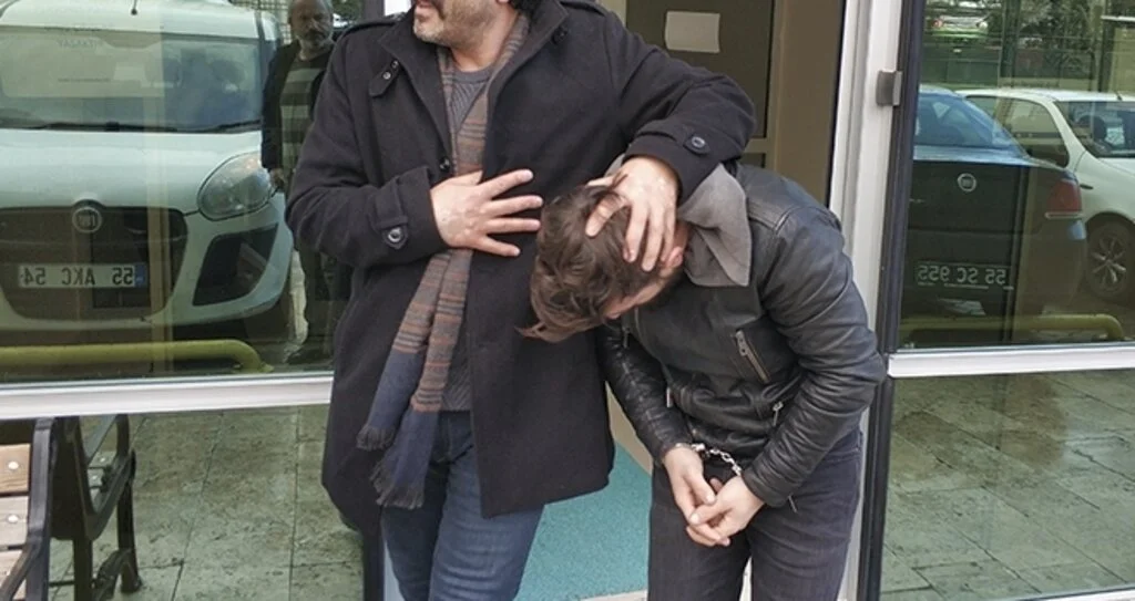 Samsun'da Uyuşturucu Kullanmaktan Ceza Alınca Tutuklandı