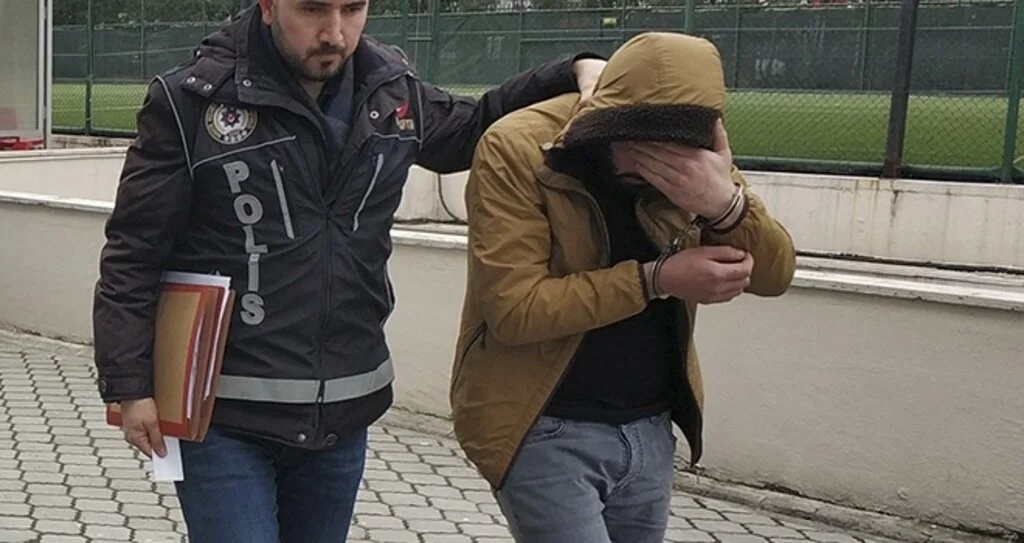 Samsun'da Uyuşturucu Ticaretine 2 Gözaltı