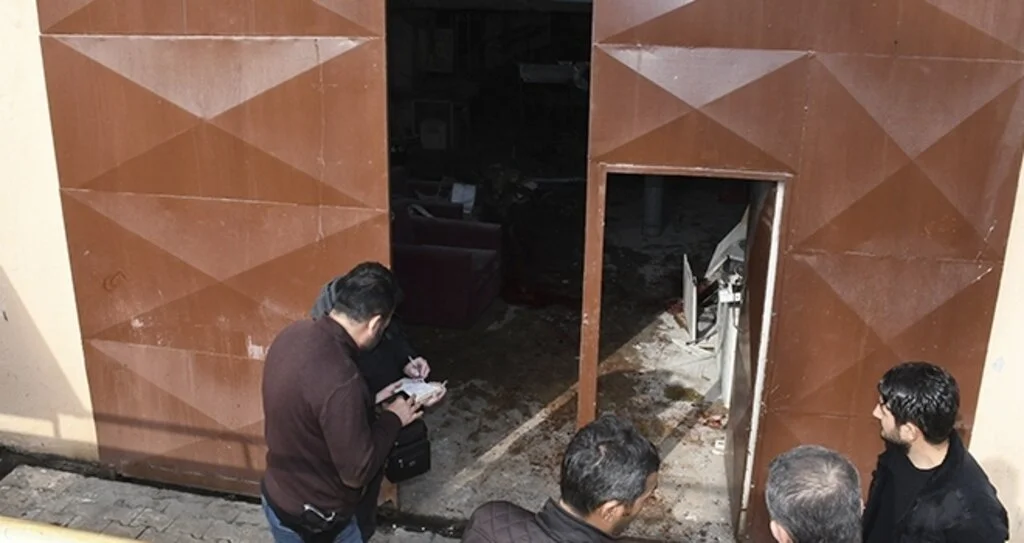 Tarsus Devlet Hastanesinde patlama: 5 yaralı
