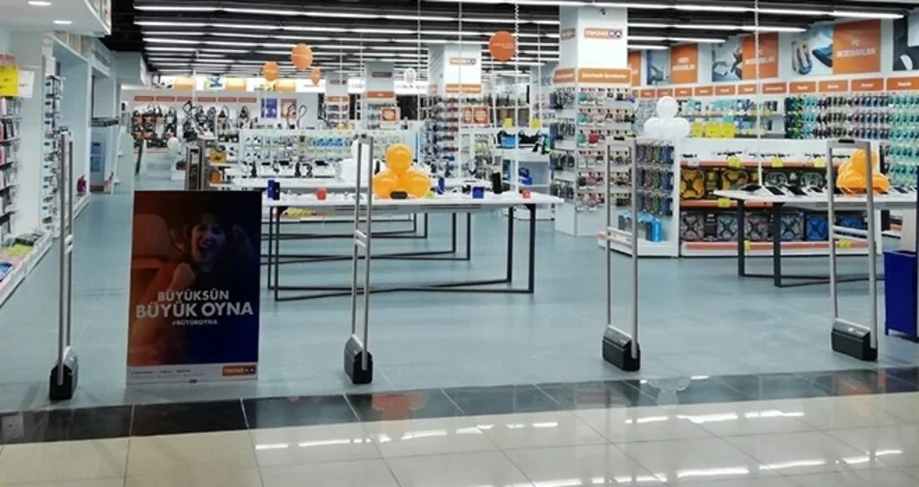 Teknosa’dan 20’nci yılına özel 20 yıldız üründe kaçırılmayacak indirim