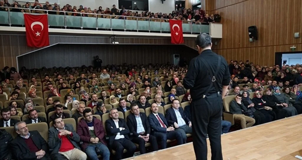 Ünlü Yazar Hayati İnanç  Termelilerle Buluştu