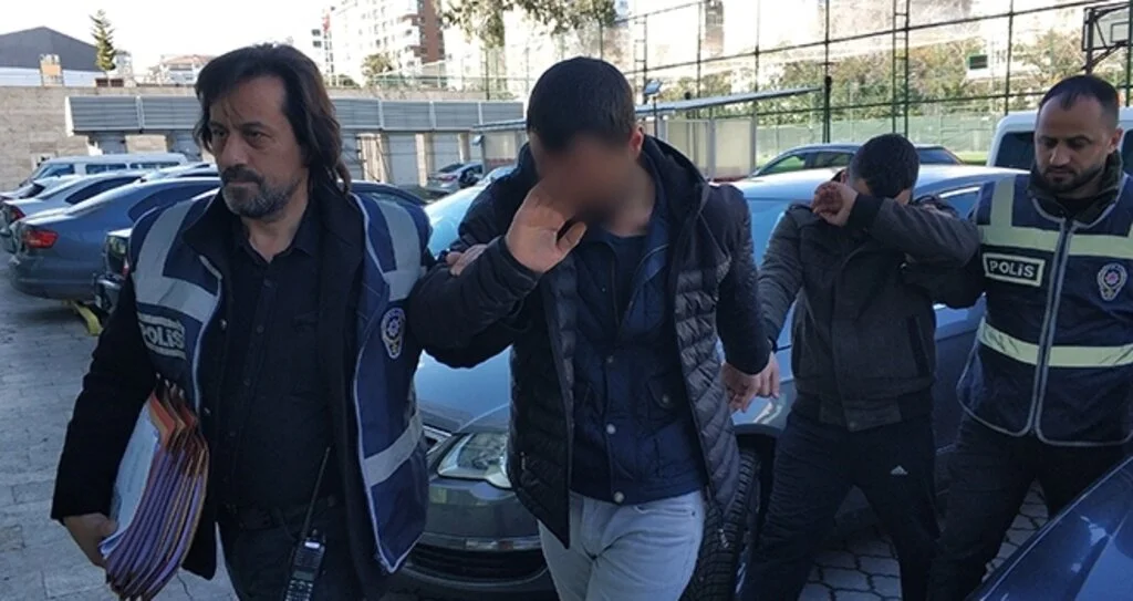 30 evden su saati hırsızlığı iddiasına adli kontrol