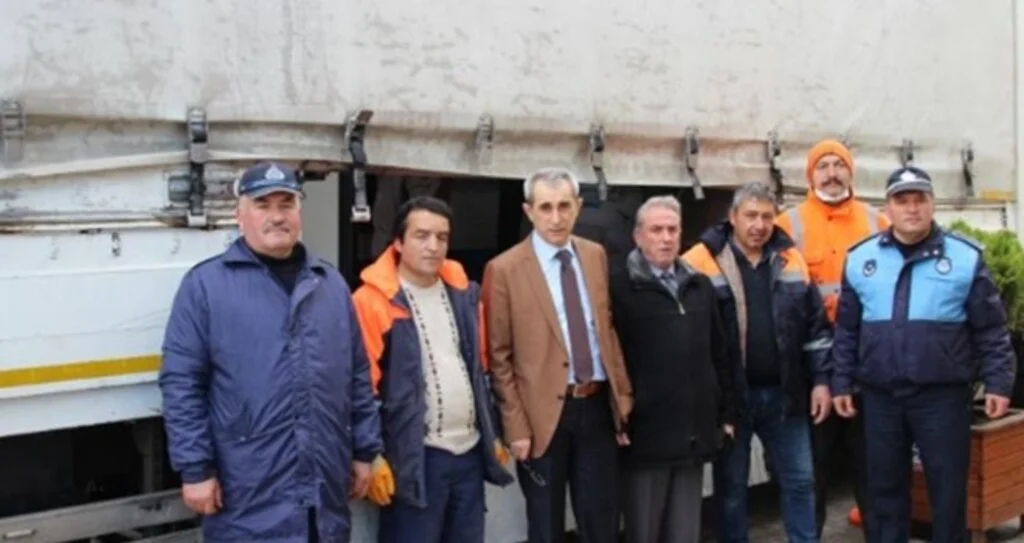 Alaçam'dan Elazığ'a Yardım Tırı