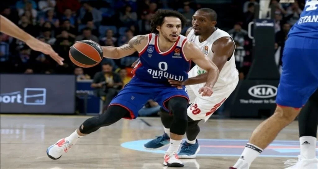Anadolu Efes, Almanya deplasmanında