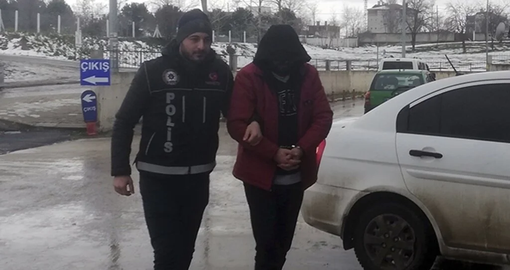 Bafra'da 35 adet uyuşturucu hap ele geçirildi