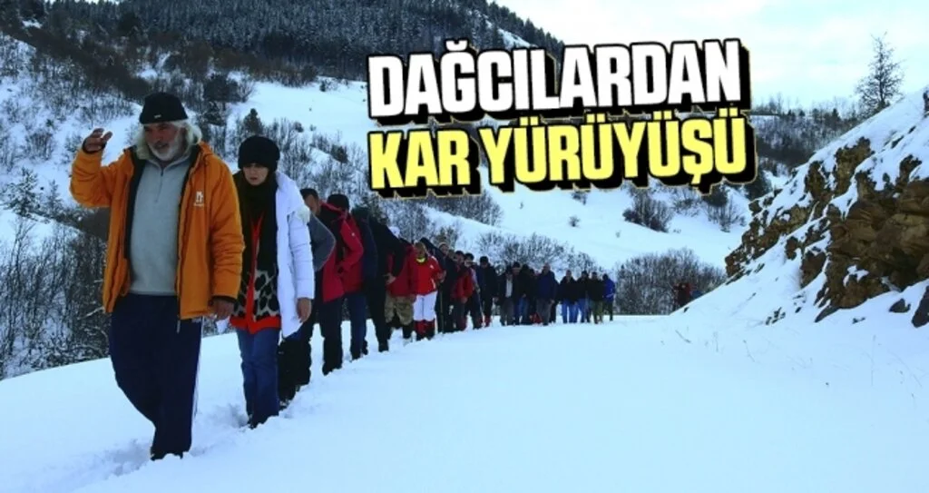 Dağcılardan Kar Yürüyüşü
