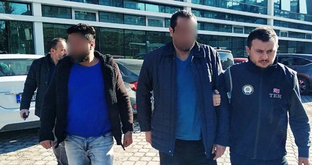 DEAŞ'tan 2 Kişinin Gözaltı Süresi Uzatıldı
