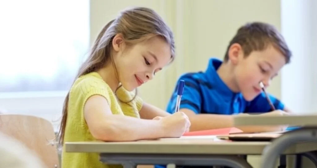 Doğru Kalem Tutuşu Çocuk Gelişimini Olumlu Yönde Etkiliyor