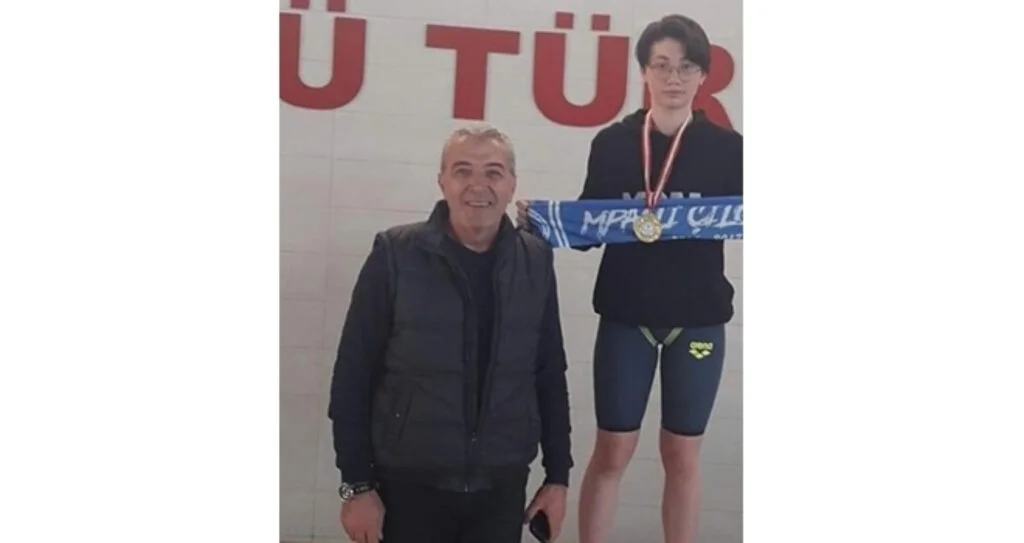Dört Yarışta Dört Madalya