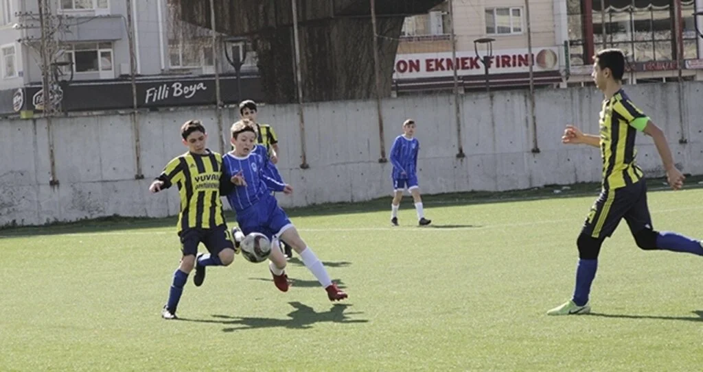 Fenerspor Farklı Kazandı