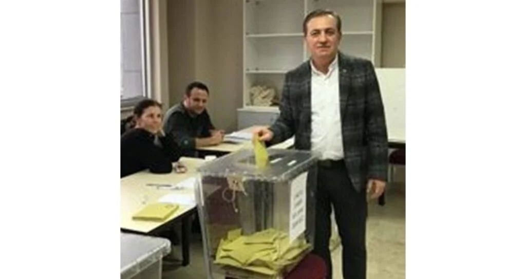 İMO'da Cevat Öncü Güven Tazeledi