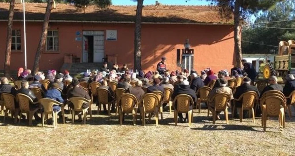 Jandarmadan Aile İçi Şiddetle Mücadele