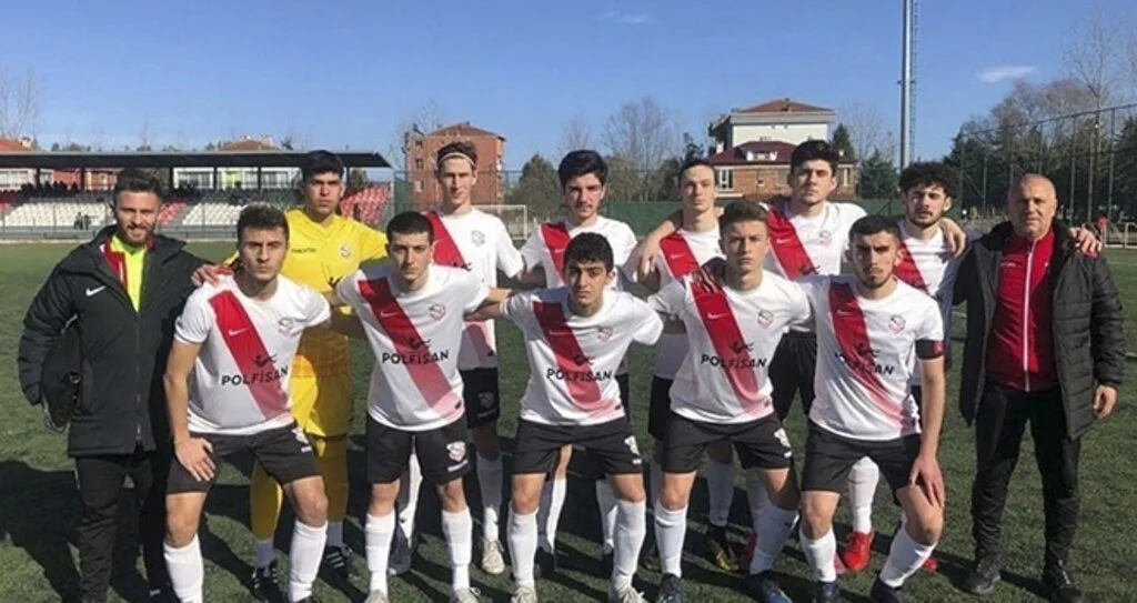 Kadıköyspor U-19'da Bileti Kaptı