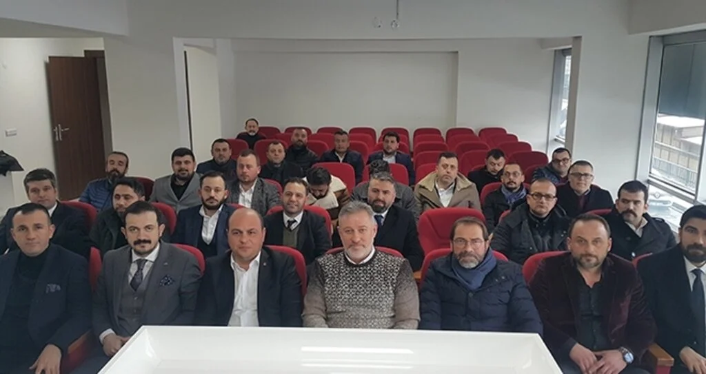 KARGİF'te Bayrak Değişimi