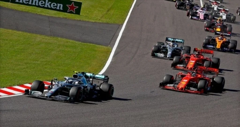 Koronavirüs nedeniyle Formula 1'in Çin etabı ertelendi