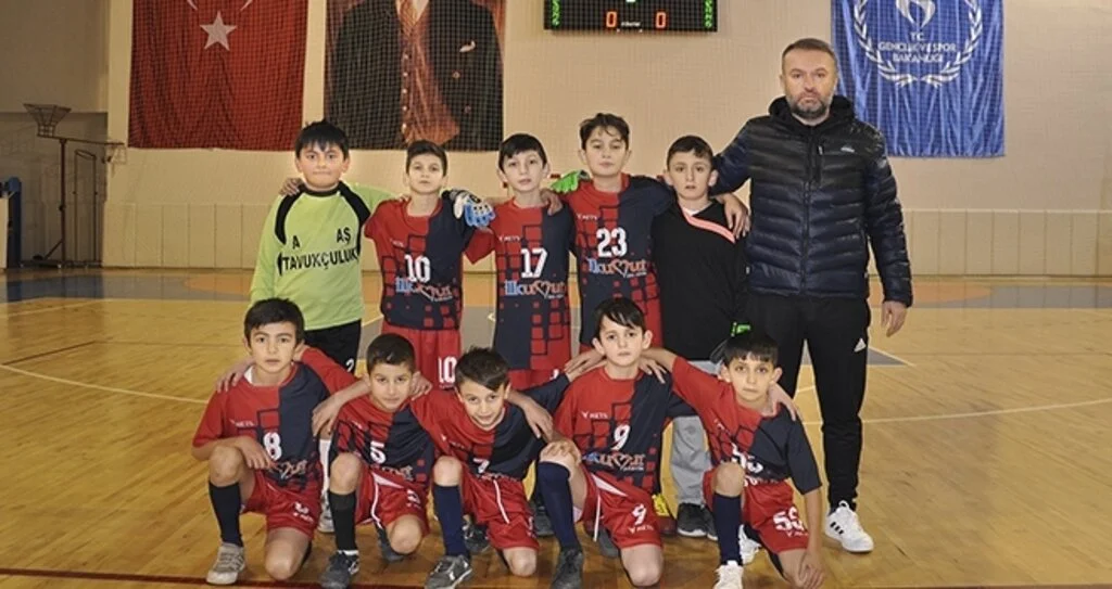 Küçüklerde Heyecan Sürüyor