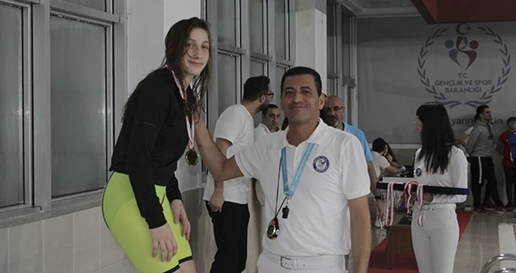 Kulaçlar Şampiyonluk İçin Atıyor