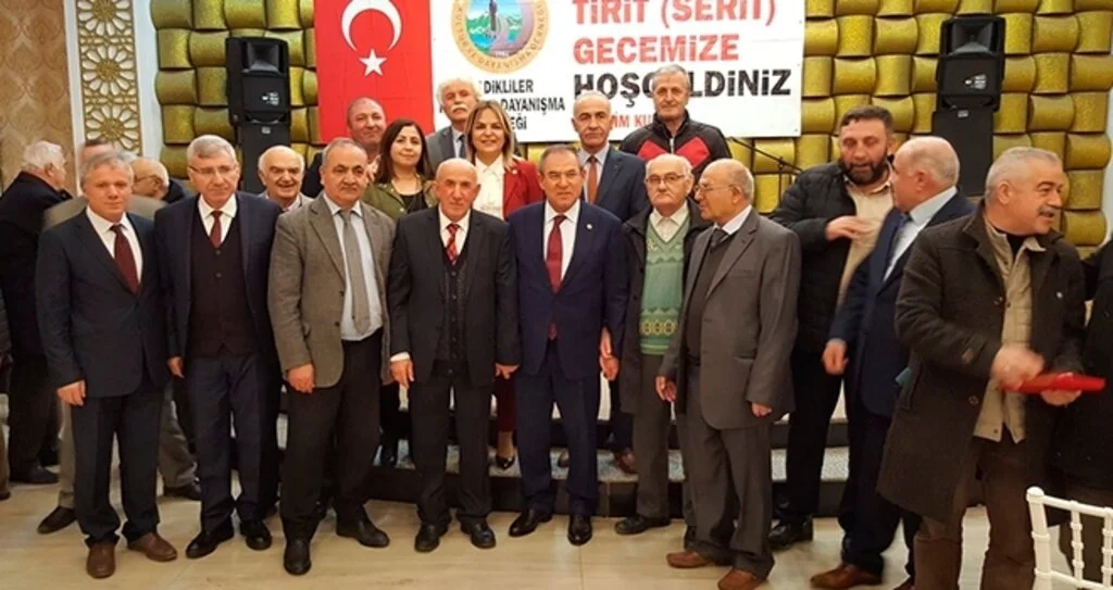 Ladikliler muhteşem Tirit Gecesi'nde buluştu