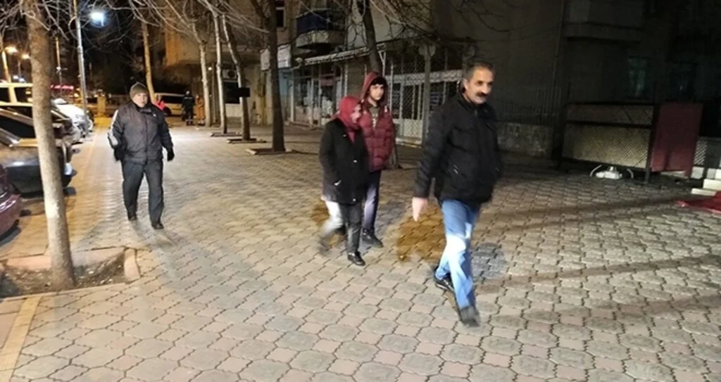 Malatya'da deprem korku ve paniğe neden oldu