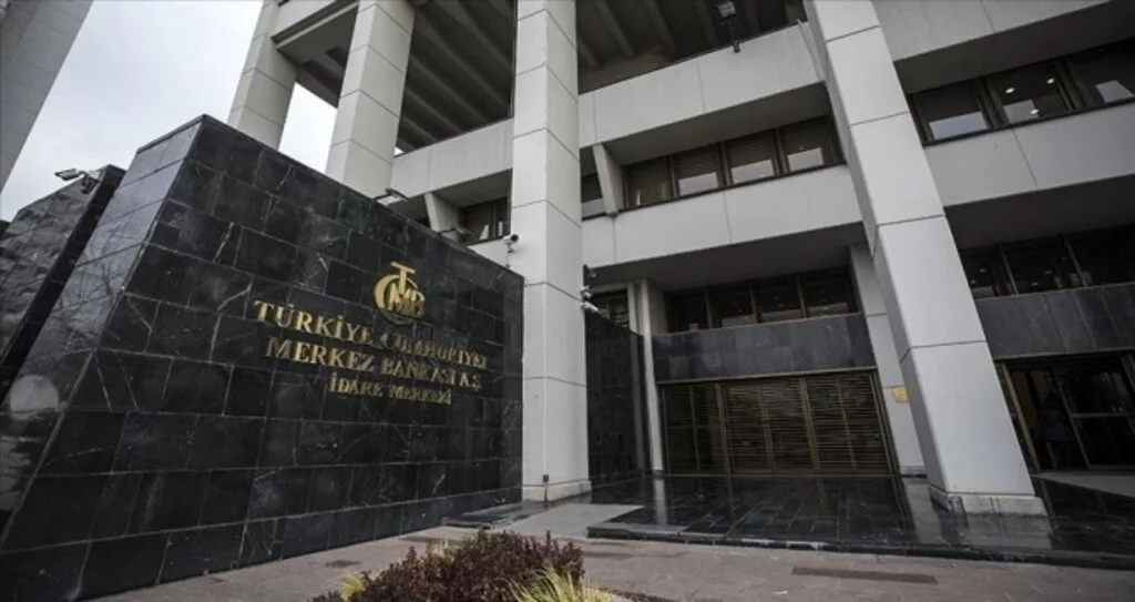 Merkez Bankası politika faizini yüzde 10,75'e indirdi