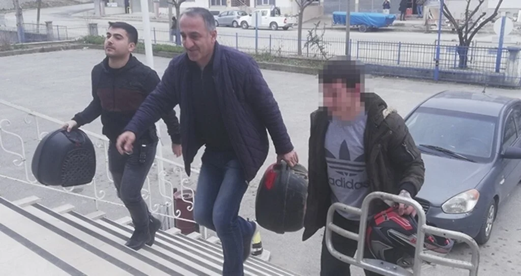 Motosiklet hırsızlığı zanlıları tutuklandı