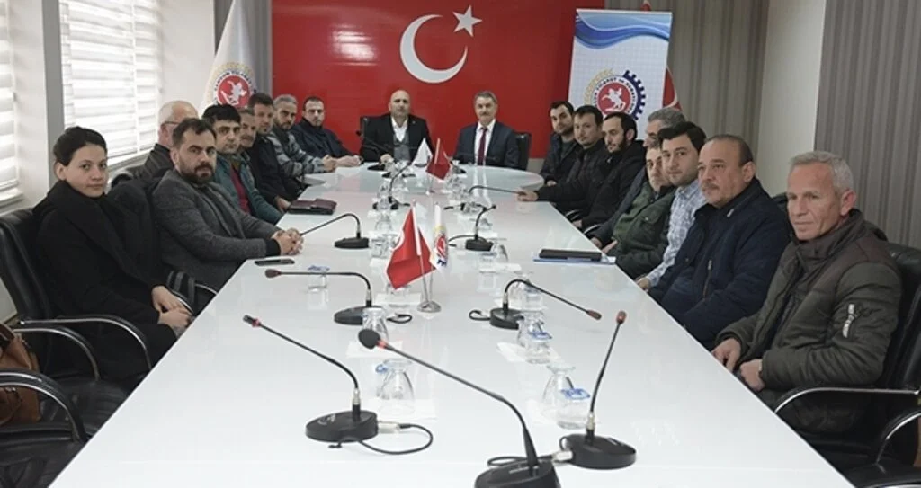 Müteahhitlere Yönetmelik Anlatıldı