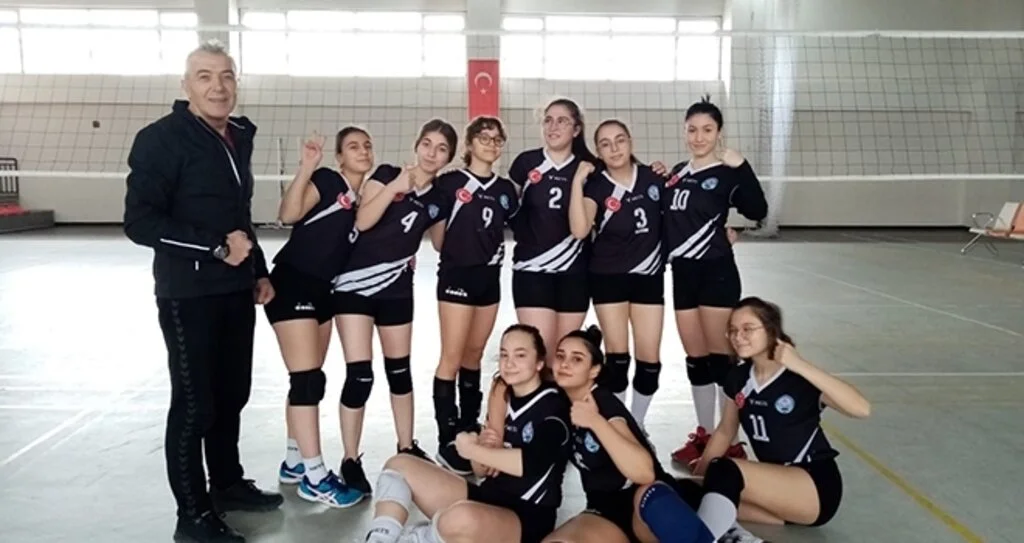 Okul Sporlarında Onur Ateş Farkı