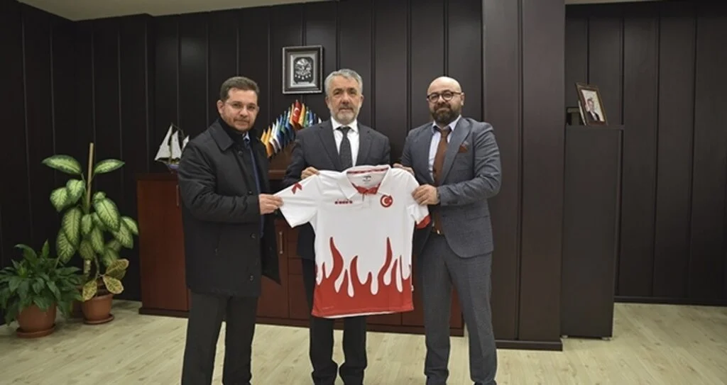 OMÜ’lü Vedat Erim’in Çalıştırdığı Masa Tenisi Erkek A Millî Takımı’nın Gözü 2020 Yaz Olimpiyatları’nda