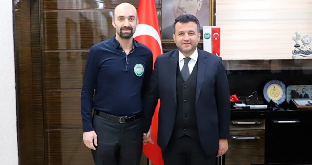 ÖZKAYA DÜNYA KUPASI'NDA